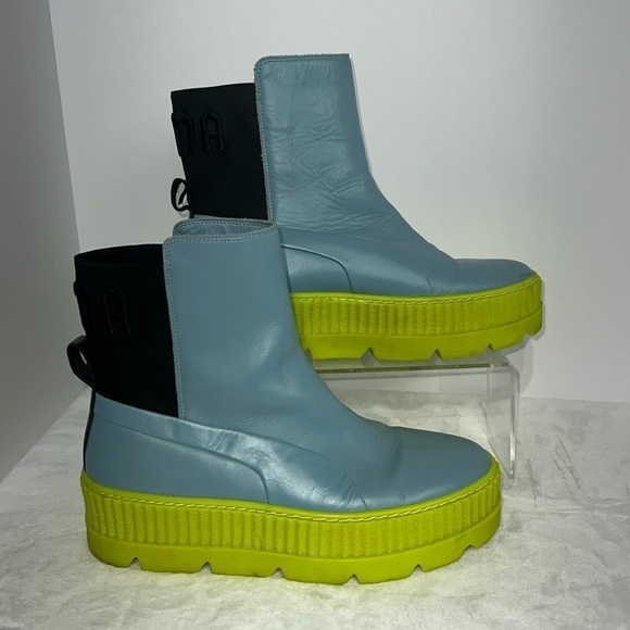 Puma X Fenty Chelsea sneaker boot. 100% leather Size 10. EUC - Picture 1 of 7